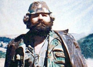 Rrënqethëse, ish-ushtari tregon çka u kishte thënë Adem Jashari mëngjesin e 5 Marsit