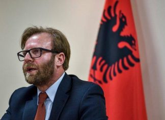 Abazi i ashpër me pushtetin: Ky nuk është ndryshimi, shteti i sadakës i gjason Halil Kastratit