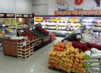 Me apo pa taksë? Bizneset në Kosovë hezitojnë t’i kthehen tregut të Serbisë