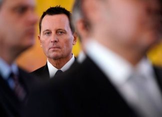 Grenell: S’mund të ndihmojmë pa u hequr taksa që po e dëmton Kosovën