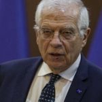 Borrell u telefonon Kurtit e Vuçiqit, kërkon të kthehet qetësia në Veri dhe të lirohen pelegrinët