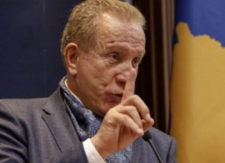 Behgjet Pacolli: Për hir të Kombit, Atdheut dhe Perëndisë, kërkoni falje Amerikës