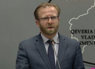 Abazi reagon pasi Kurti i ‘thuri lavdë’ Ivanoviqit në pesë vjetorin e vrasjes