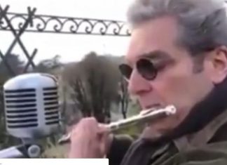 Emocionuese, qytetari italian luan himnin shqiptar me flaut: Faleminderit Shqipëri (VIDEO)