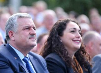 Agim Veliu ironizon me Vjosa Osmanin