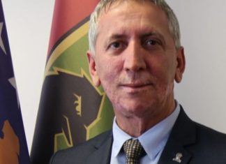 Quni: Asnjë pretendues i territorit të Kosovës s’duhet kryqëzuar shpatat me FSK-në