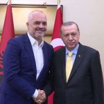 Edi Rama duartroket Erdogan për arritjet e tij