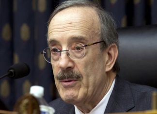 Eliot Engel: Më thyhet zemra që i’a kemi kthyer shpinën popullit të Kosovës