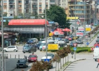 Tetovarët nuk besojnë që ka COVID-19, kërkojnë që me fotografi, emër dhe mbiemër ti shohin viktimat nga koronavirusi