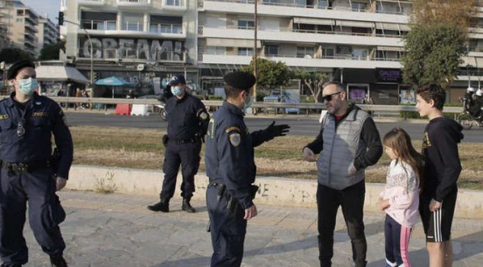 policija_korona_virus_epa-765x510