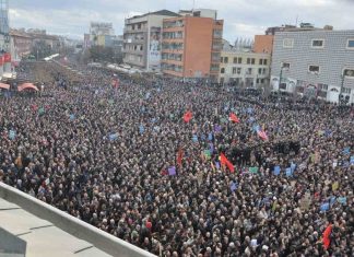 Vetëvendosje rreagon pas vendimit të gjykatës, publikon datën e protestës masive