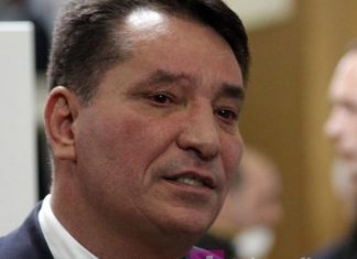 Lekaj tha se Kurti bëri “politikë feministe”, e ngatërron me “fëmijërore”, kërkon falje pas deklaratës