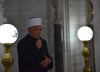 Xhumaja e parë zyrtare e Reisul Ulemasë në xhaminë e Mustafa Pashës