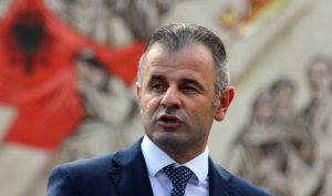 Info Shqip: Visar Ganiu: Të pavërtetat e thëna nga Bujar Osmani