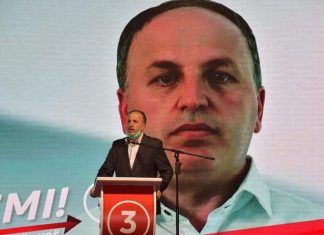 AlternAtivA: Drejtori i “Hekurudhave të Maqedonisë” nga Dvizhenje Besa i përjashton 21 shqiptarë
