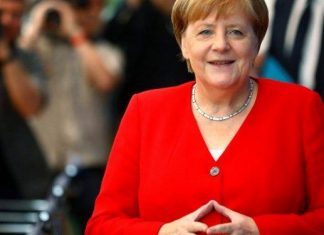 Pse Merkel e mban mbiemrin e burrit të parë?