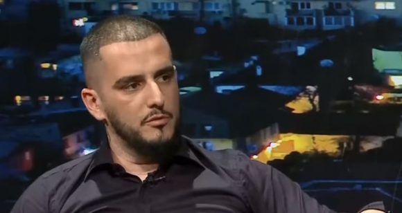 Info Shqip: Komentuesi i shkruan: ‘A sivjet ka me t’mbyt lukthi prej burekut’, Gold AG e lë pa tekst me përgjigjjen