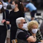 Autoritetet britanike kërkojnë rikthimin e maskave anti-Covid