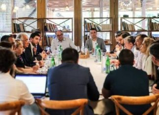 Pritet zgjerimi i koalicionit, PDK ka vendosur t’i bashkohet Qeverisë Hoti