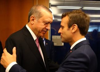 Franca nxjerr ushtrinë dhe i del krah Greqisë, Macron mesazh të fortë Erdoganit