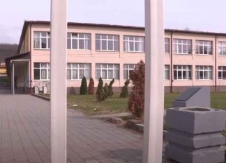 Shkollat, dëshpërim nga shtyrja e mësimit