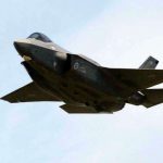 SHBA-ja pezullon dorëzimet e avionëve F-35 pasi zbulohet lëndë e parë kineze