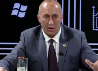 Haradinaj: SHBA-të të mbyllin Vuçiqin dhe Kurtin në një vend derisa të arrijnë marrëveshje