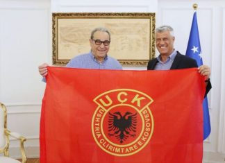 Thaçi dekoron humanistin dibran Turan Rusin me Medalje Presidenciale (FOTO)