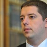 Gjuriq bisedon me ambasadorët e Rusisë dhe Kinës për arrestimin e Popoviqit