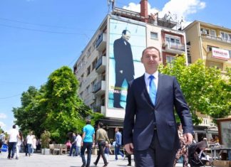 Kosova do të reduktojë masat anti-COVID, maska mbetet obligative
