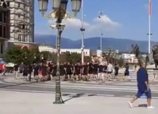 Sërish thirrje ‘shqiptari i mirë është vetëm shqiptari i vdekur’ në Shkup (VIDEO)