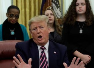 Trumpi në Pennsylvania: Krerët e Kosovës dhe Serbisë po përqafoheshin në Zyrën Ovale, ishte e bukur ta shihje