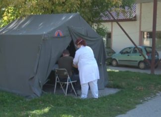 Kërçova e vetmja pa qendër për pacientët me Covid-19, të sëmurët trajtohen nëpër tenda