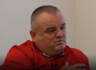 Geci: Emrin tim e keqpërdoren pas luftës, në së paku 20 banesa e kanë shënuar “E zënë – Sabit Geci”