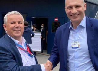 “Faleminderit Kosovë e Shqipëri”, kryebashkiaku i Kievit: Ju u çliruar nga Serbia, ne do çlirohemi nga Rusia