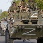 Parlamenti i Ukrainës ndalon simbolet ruse të luftës