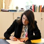 Suedia nënshkruan aplikimin për anëtarësim në NATO