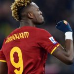 Tre gjigantë anglezë pas Tammy Abraham, sulmuesi mund të tundohet për një rikthim në Angli