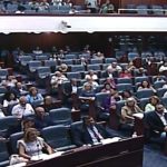 VMRO përpiqet ta rrëzojë kryeparlamentarin! Xhaferi: Shikoni veten në pasqyrë para se të akuzoni