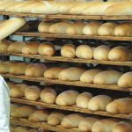 Nuk ulet çmimi i bukës, në disa markete mbi 40 denarë