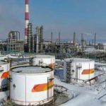 Rusia i përgjigjet BE-së: Embargoja e naftës do t’ju kthehet në bumerang, hap vetëshkatërrues