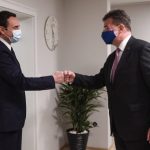 Lajçak në Prishtinë, takim urgjent me Kurtin