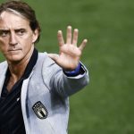 Mancini dërgon gjashtë lojtarë të njohur në shtëpi, nis revolucioni te Italia