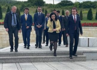 Osmani dhe Kurti në Prekaz