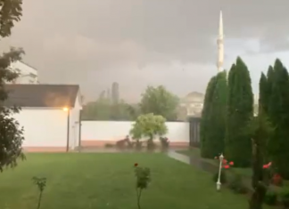 Stuhi e shtrëngatë e fuqishme në disa qytete të Kosovës (VIDEO)