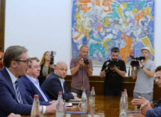 Dokumenti “sekret” i BE-së: Vuçiç shtyn shkëputjen nga Rusia