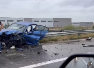 Aksident i rëndë në autostradën Shkup-Kumanovë, BMW me targa serbe bëhet copë (VIDEO)