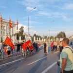 Propozimi francez, grup i qytetarëve proteston para Qeverisë (VIDEO)