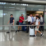 Kur s’ki çka bon të dieleve: Kurti del i pret mërgimtarët në Aeroport, iu flet për një vendim të Qeverisë