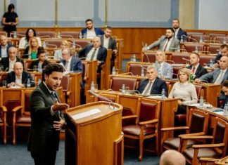 Abazoviq: Nuk e kam ndërmend të jap dorëheqje